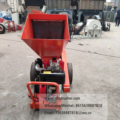 Small gasoline-powered branch shredder