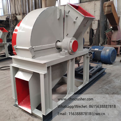 Wood planing machine