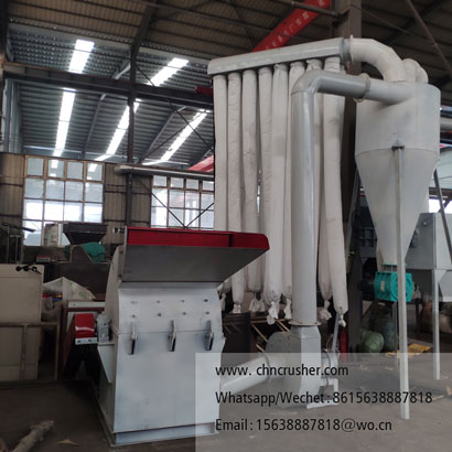 Coconut shell crushing machine