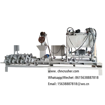 Coconut fiber briquetting machine