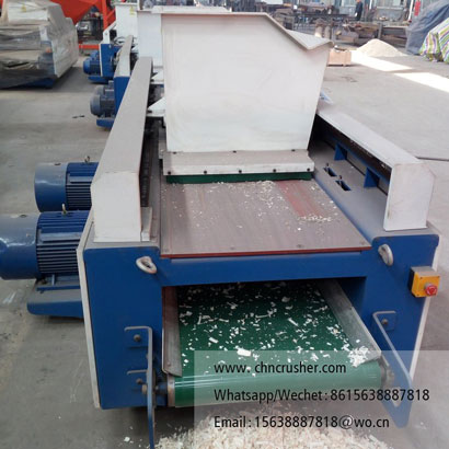 Wood planing machine