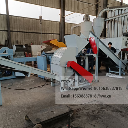 Coconut shell crushing machine