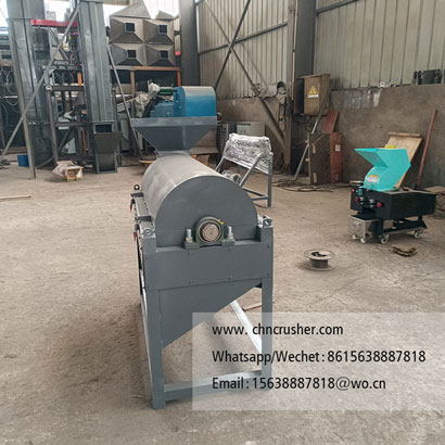 Fiber loosening machine