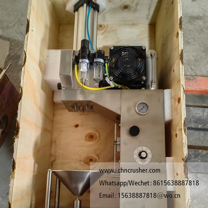 Young coconut peeling machine