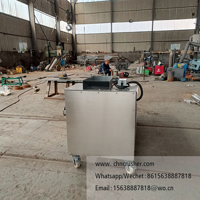 Coconut shell surface fiber removal machine