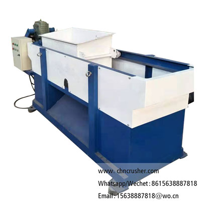 Wood planing machine
