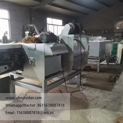 Coconut fiber extraction machine