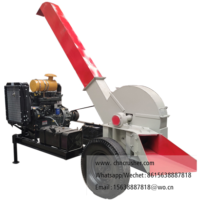 Horizontal feed wood chipper