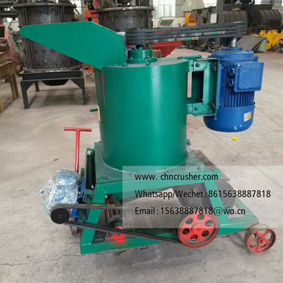 Vertical glass crushing machine