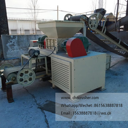 Dual-shaft bone crusher