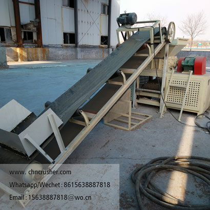 Dual-shaft bone crusher