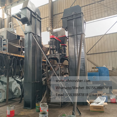 Oral liquid bottle crushing and screening production line