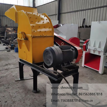 Multifunctional bone crushing machine