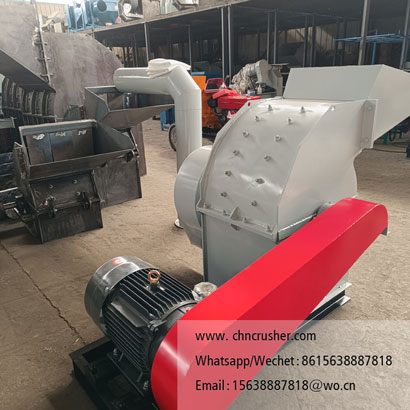 Multifunctional bark shredder