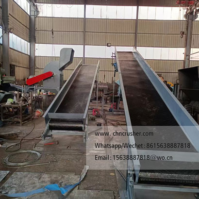 Conveyor-Fed Straw Crusher