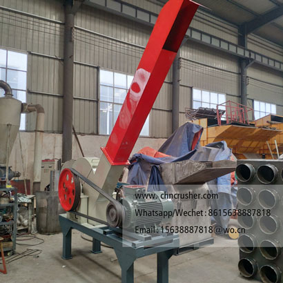 Horizontal feed bamboo chipper
