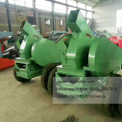 Mobile diesel-powered bamboo chipping machine