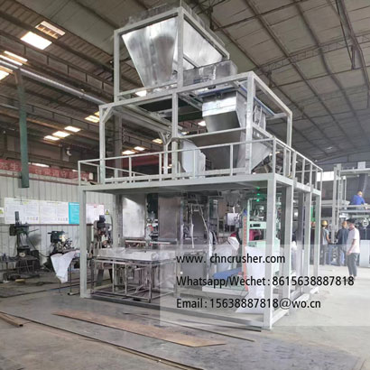 Unmanned fully automatic packaging machine