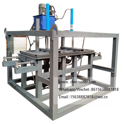Solar panel/photovoltaic panel frame removal machine