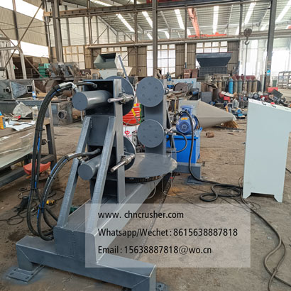 Lump-Breaking Machine for Caked Material in Steel Drums